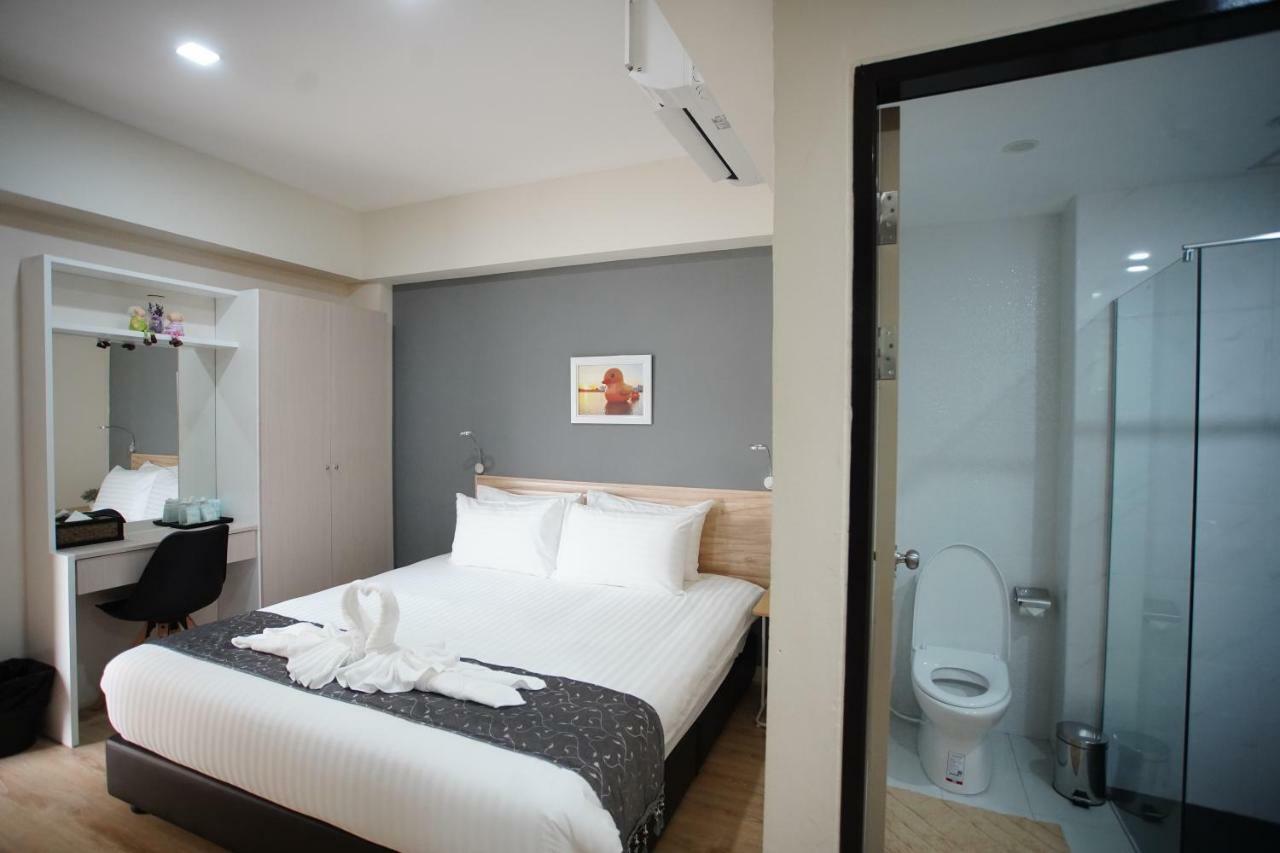 Tisa Hotel Udonthani Екстер'єр фото