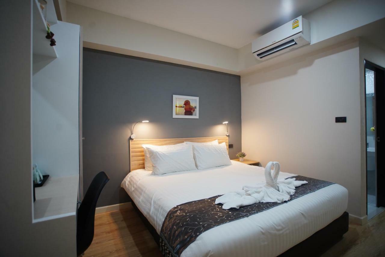 Tisa Hotel Udonthani Екстер'єр фото